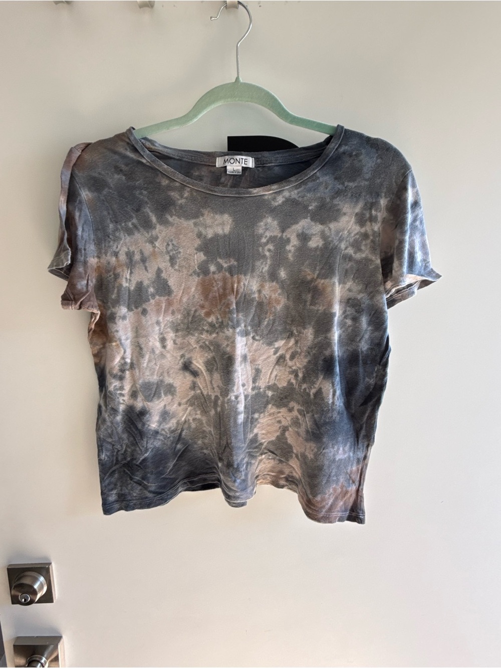 Montce Women's Short Sleeve Tie-Dye Tee in Gray and Brown Tones